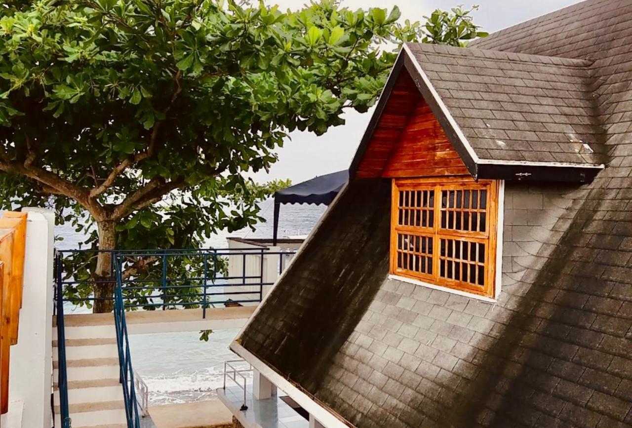 Moana Beach House モアルボアル エクステリア 写真